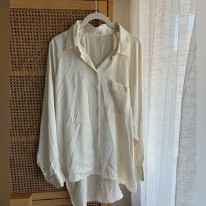 Wilfred Aritzia satin blouse